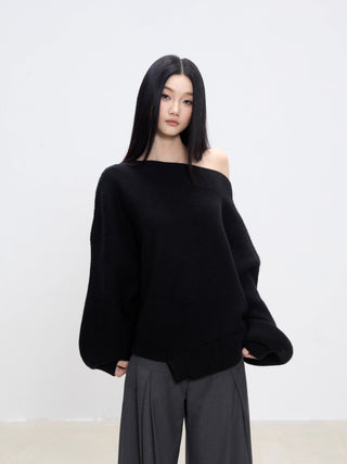 oblique shoulder sweater