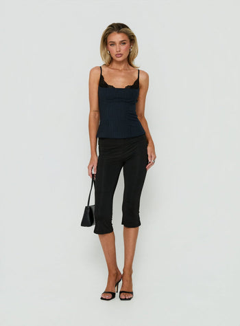 Avedon Foldover Waist Capri Pants Black