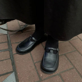 Round Classic Loafers