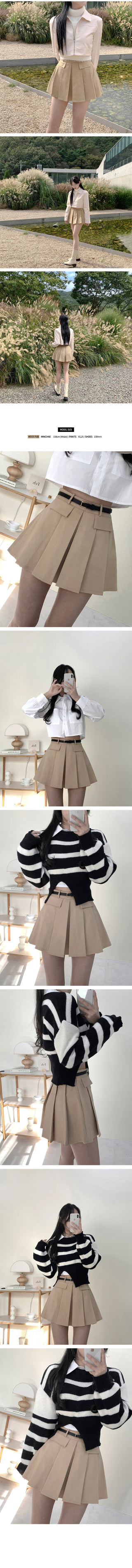[With pettipants] A-line pleated mini skirt