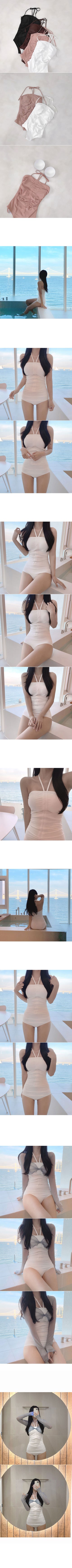[With built-in cups] Halter neck shirred monokini