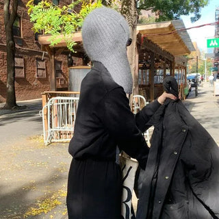 Half turtleneck knitwear
