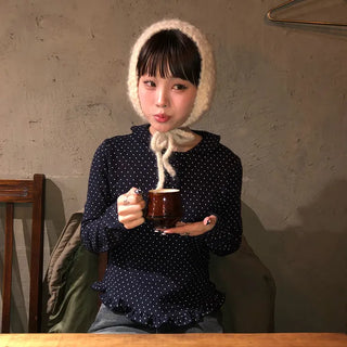 Knitted earmuffs