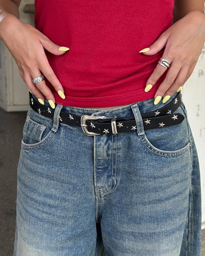 Square buckle star stud belt
