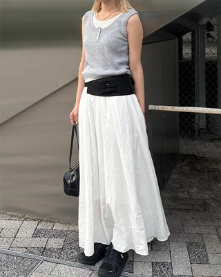 Elastic waist flared maxi skirt