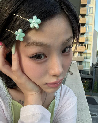 Pearl flower bobby pin