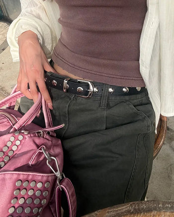 Round studded belt