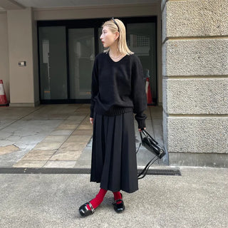 V-neck oversized knit
