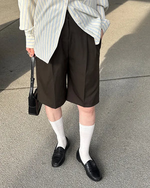 W / Slacks