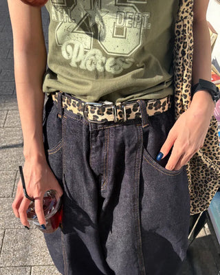 Leopard pattern pin belt
