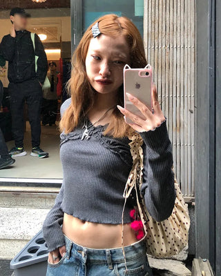 Lace V-neck cropped ribbed long T-shirt