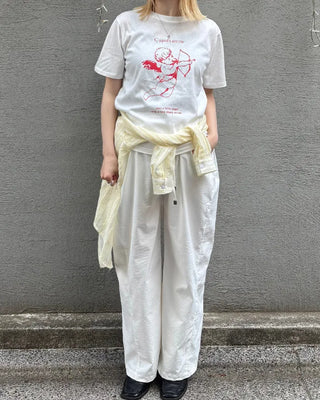 Side-tuck flap hip pocket easy pants