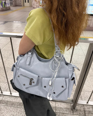 Multi-pocket casual shoulder bag