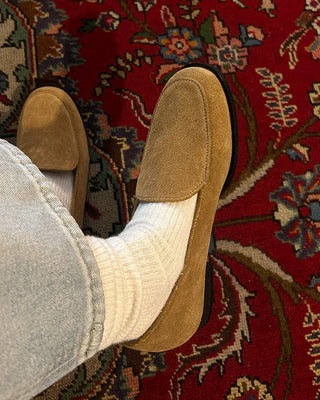 Round-toe slip-on loafers