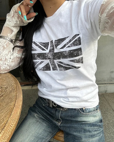 Pigmented British Semi-Cropped Half T-Shirt