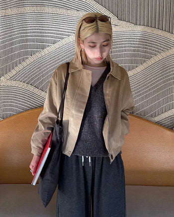 Point button zip fly suede blouson