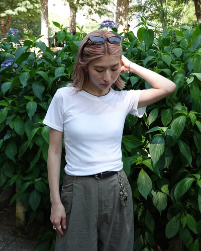See-through ribbed half-length T-shirt