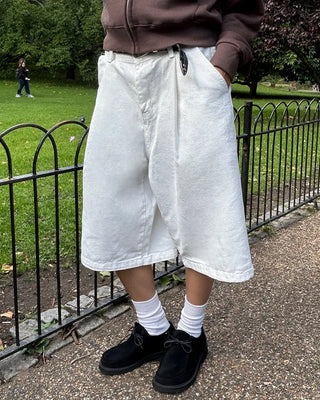 (Unisex) One-tuck cotton Bermuda shorts
