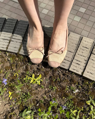 Ribbon flat shoes