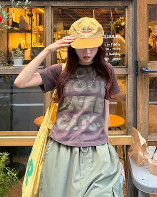 Full lettering semi-cropped T-shirt