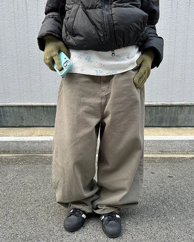Flap hip pocket balloon cotton pants