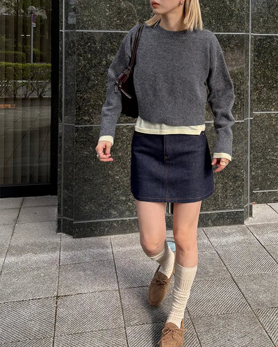Cropped round knit
