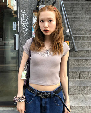Lace layered neck French T-shirt