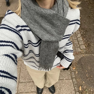 Plain wool scarf