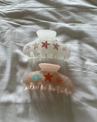 Marine Point Round Hair Clip