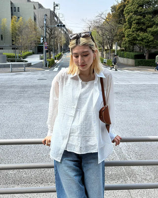 Round hem sheer loose shirt