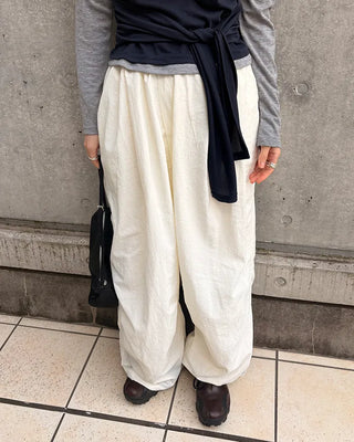 (Unisex) Black Button Elastic Waist Parachute Pants
