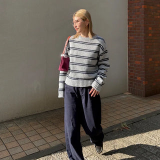 Striped round knit