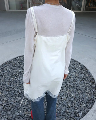 Lace-detail sleeveless dress