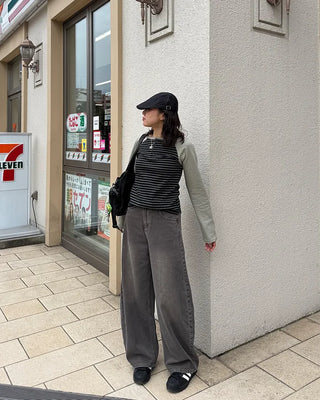 Curved silhouette washed pants