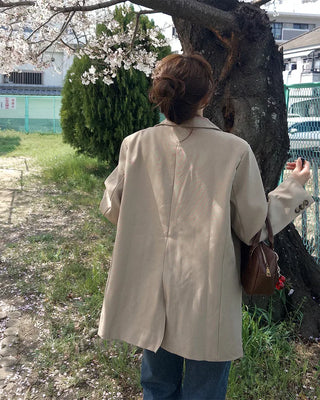 Oversized button-down single jacket