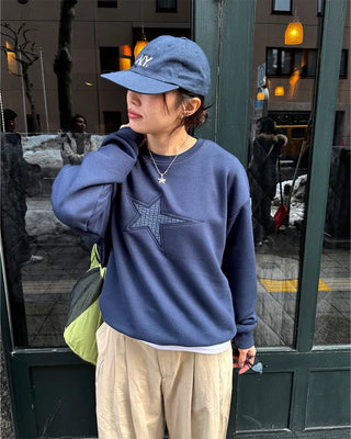 Front star embroidered sweatshirt