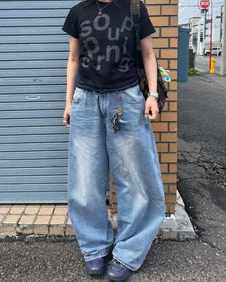 Unbalanced Lettering T-Shirt
