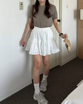Elastic waist cantilever mini skirt