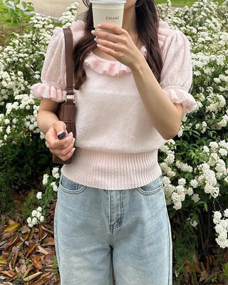Frill neckline short-sleeved knit