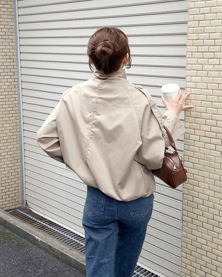 High-neck double-breasted half coat