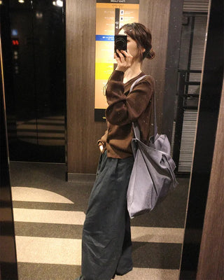 Round neck basic cardigan