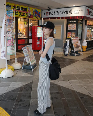 Colored ribbed sleeveless top