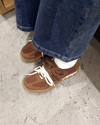 Two-tone strap sneakers