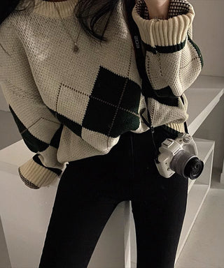 loose rhombus design sweater