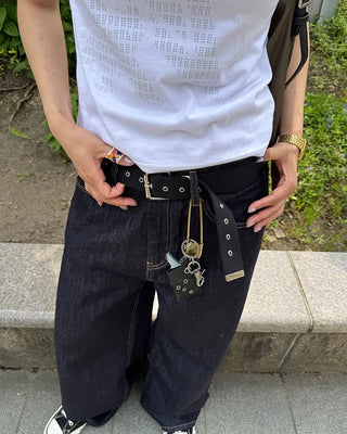 Back-belt denim pants