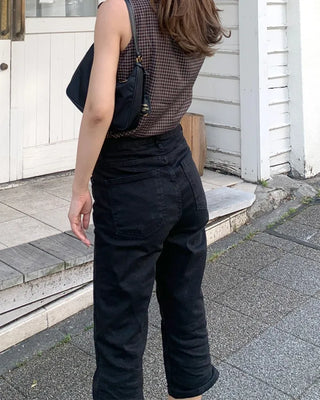 Black Capri Pants