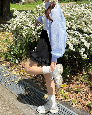 Can-can frill shorts