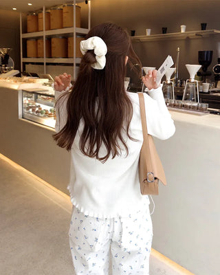 Knit frill camisole & cardigan set