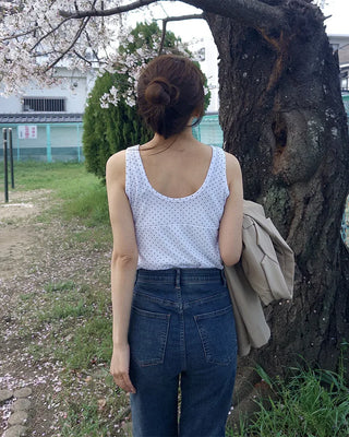 V-neck polka dot sleeveless top