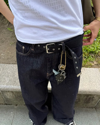 Back-belt denim pants